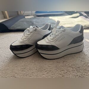GUESS White and Black Monogram Platform Sneakers